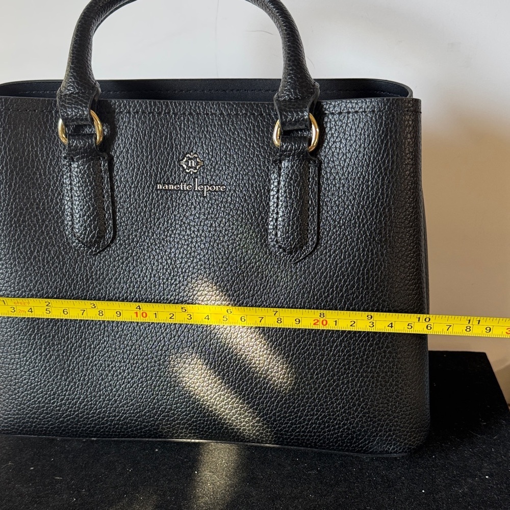 Nanette Lepore black pebbled faux leather tote handbag with a gold chain strap - Picture 10 of 10
